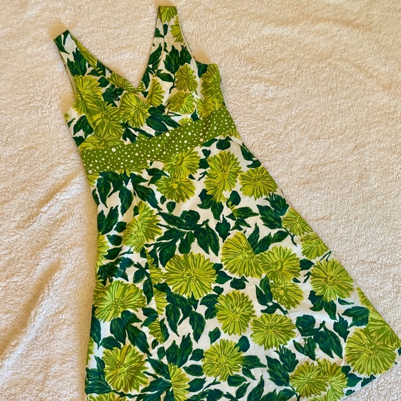Boden lovely sun dress - Picture 2 of 5